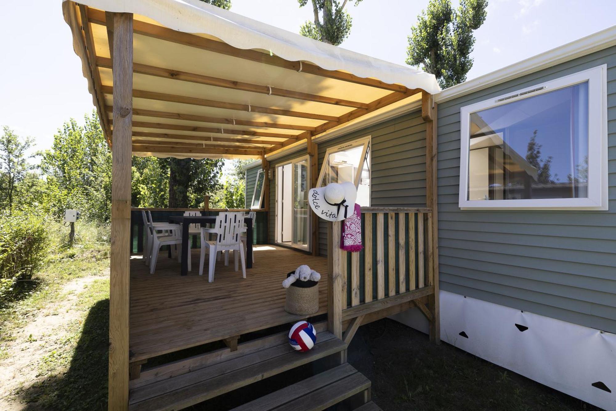 Camping Les Nysades Hotel Mirepoix  Eksteriør billede